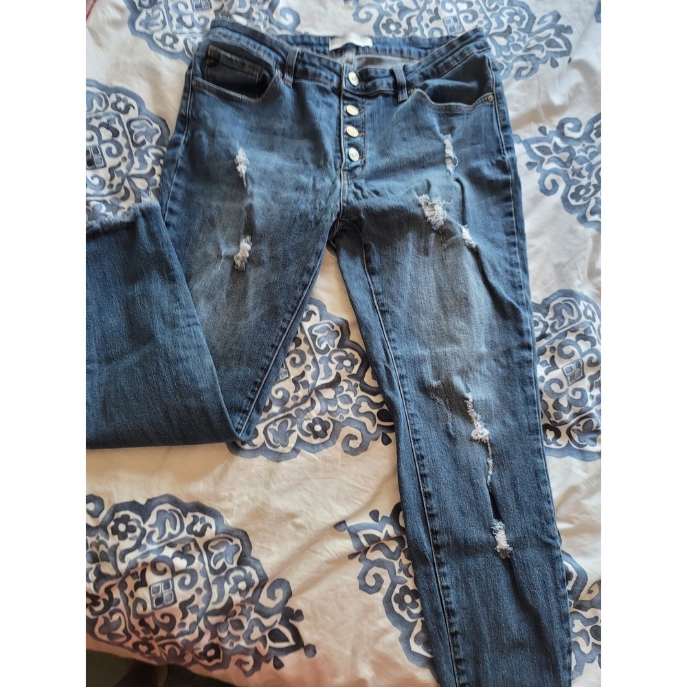 Kancan Distressed Skinny Jeans Button Fly Medium Wash Denim‎ Women's Size